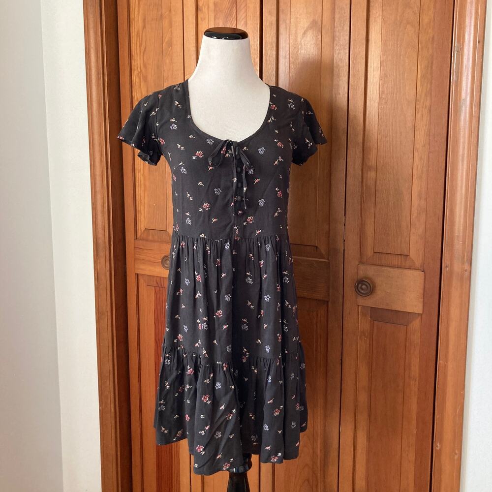 True Craft Grey Floral Pullover Dress, Size XS